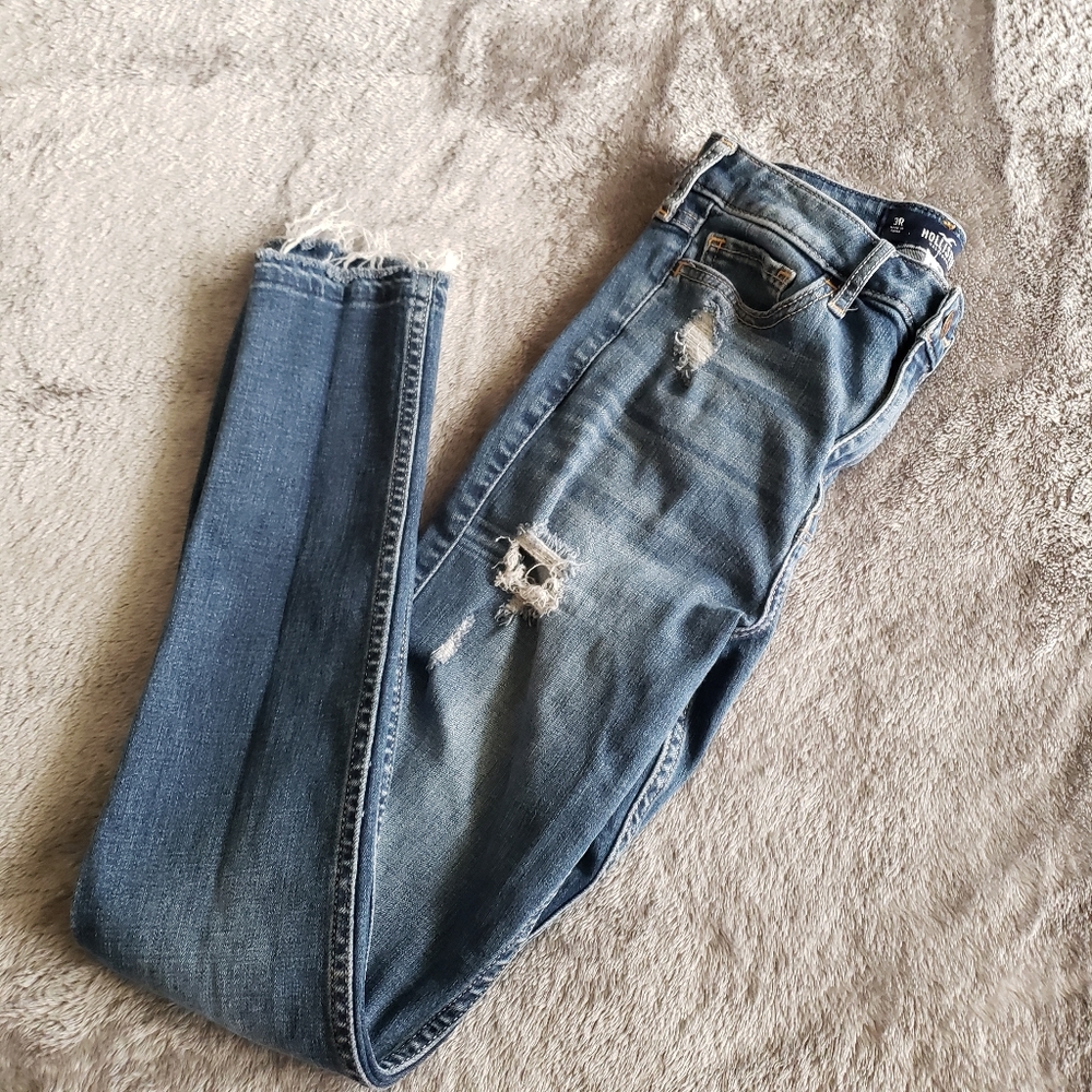 HOLLISTER HIGH RISE JEANS - Picture 7 of 7